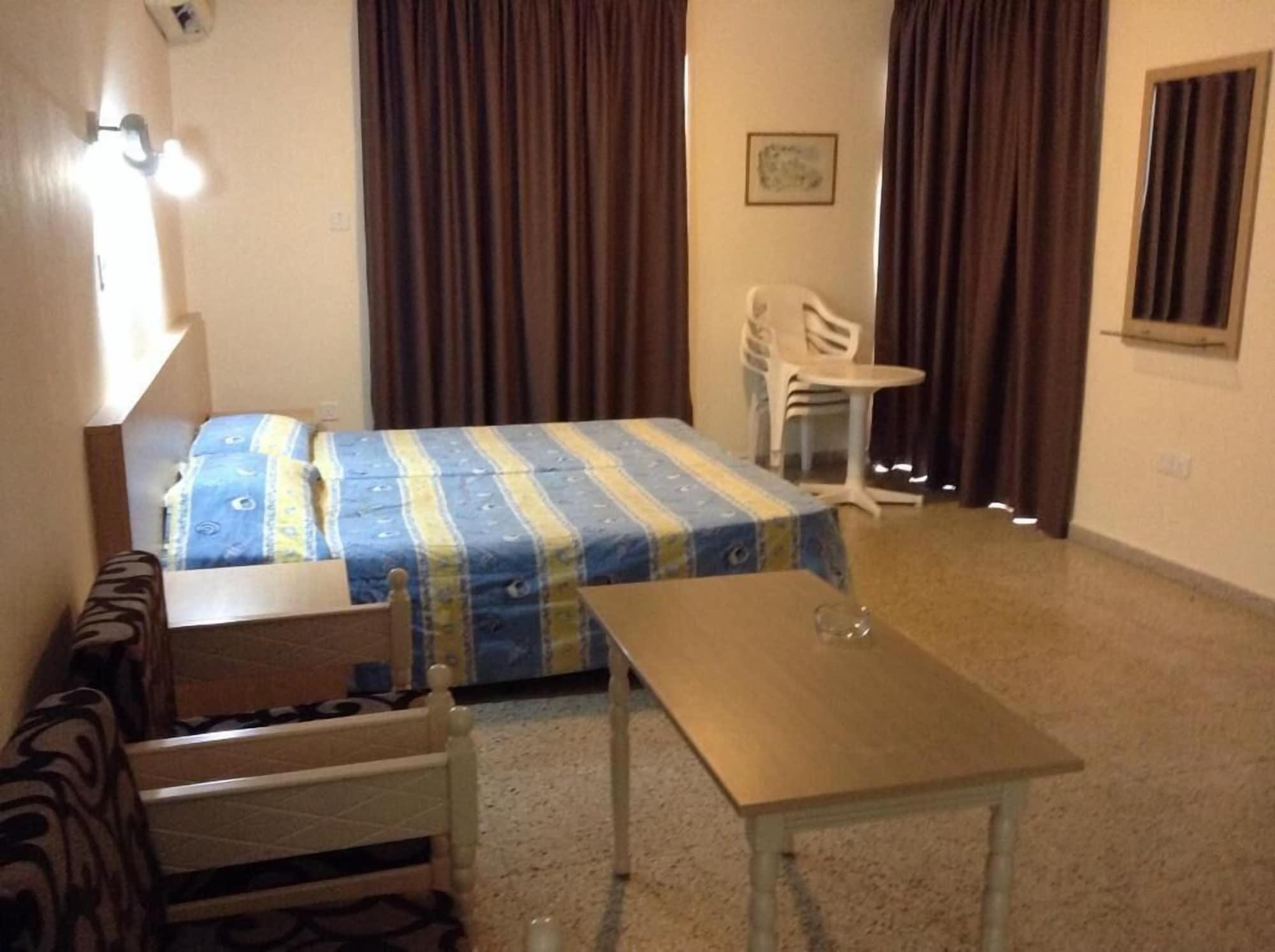 Christabelle Hotel Apartments Ayia Napa Exterior foto