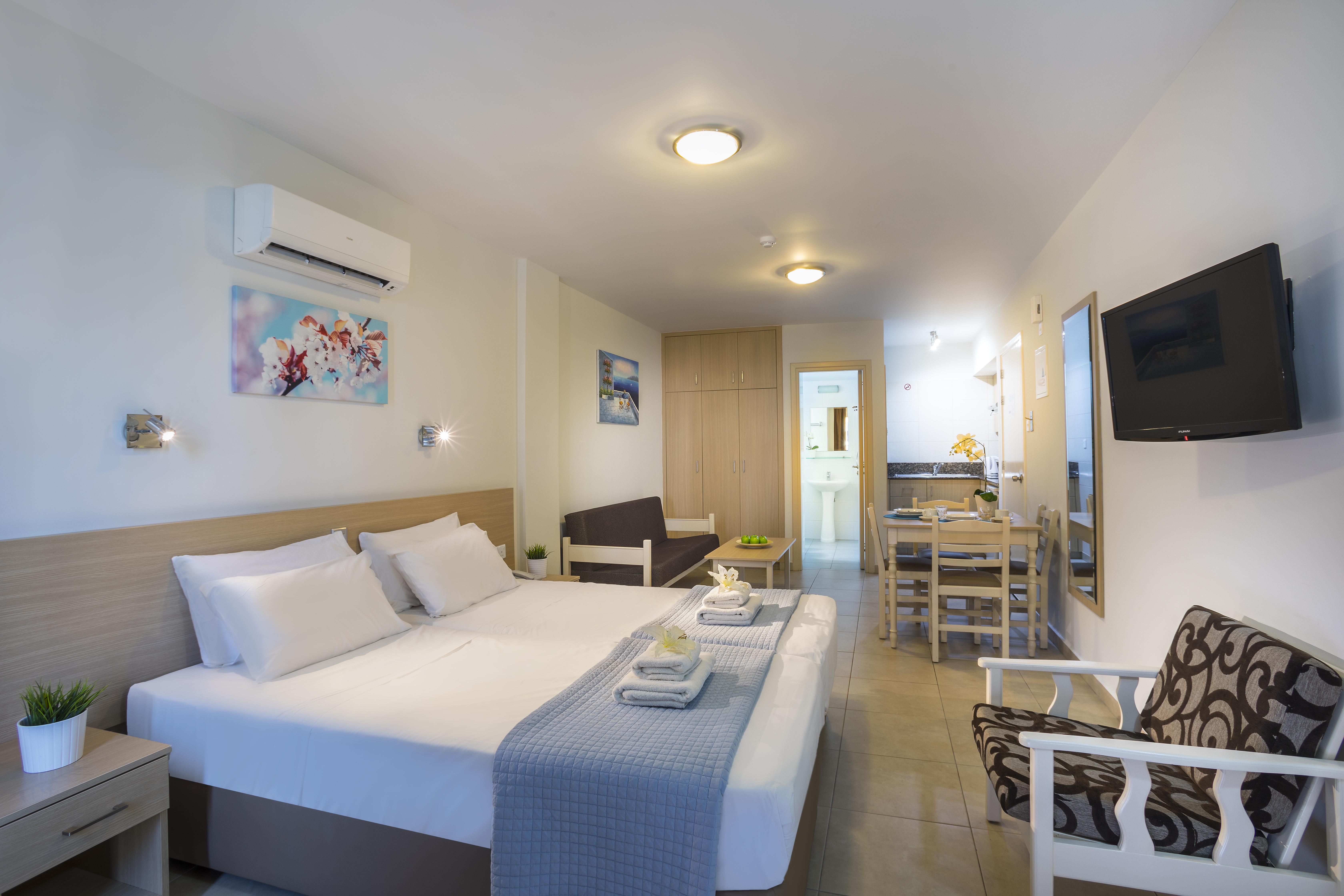 Christabelle Hotel Apartments Ayia Napa Exterior foto